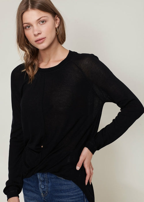 Women's Wrap Hem Sweater In Black