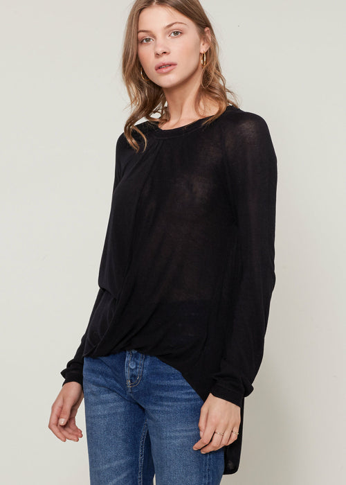 Women's Wrap Hem Sweater In Black