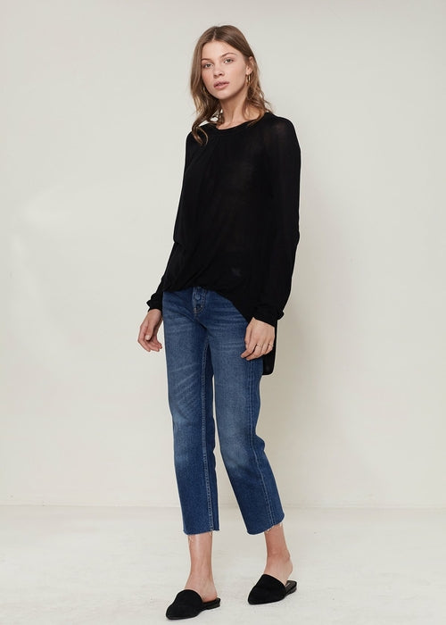 Women's Wrap Hem Sweater In Black